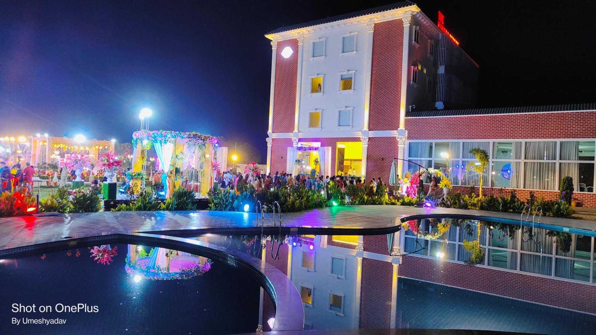 The Kamoda Resort Ambikapur Bagian luar foto